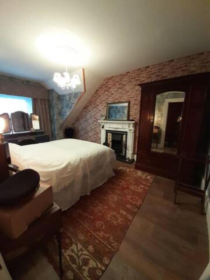 אילפרקומב The Attic Apartment At Number 54 מראה חיצוני תמונה